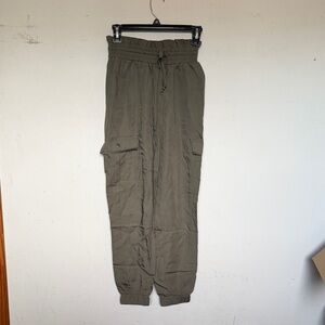 Abercrombie & Fitch womens Khaki Cargo Pants